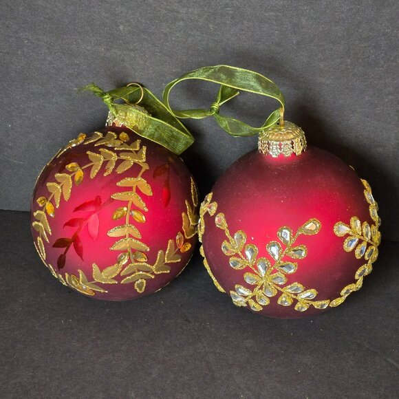 Frontgate Red Glass Christmas Ornaments Set Of 2 Gold Leaf Jeweled Design 4 Inch - Picture 1 of 8